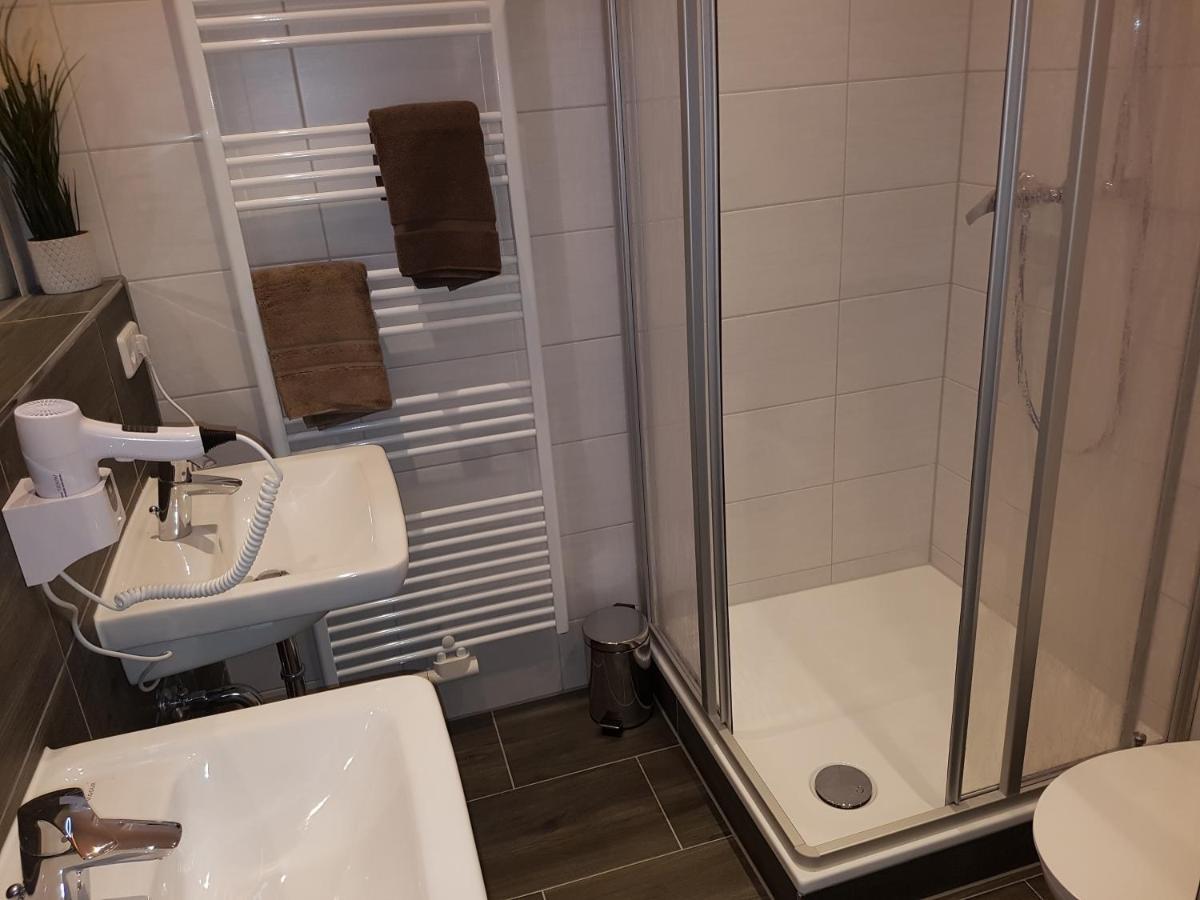 Pension Hoefti Chemnitz Exteriör bild